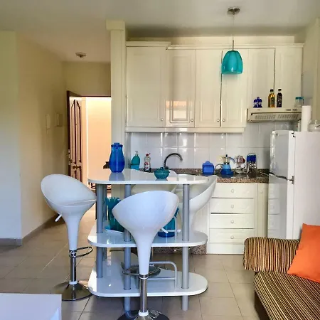 Apartamento La Playa Apartment *